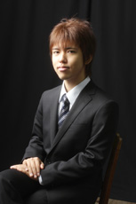 成人男子スーツ半身